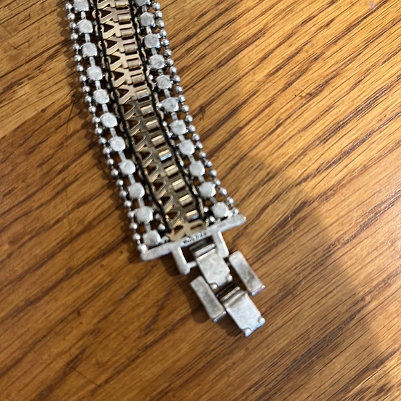 Stella & Dot bracelet - Picture 2 of 3